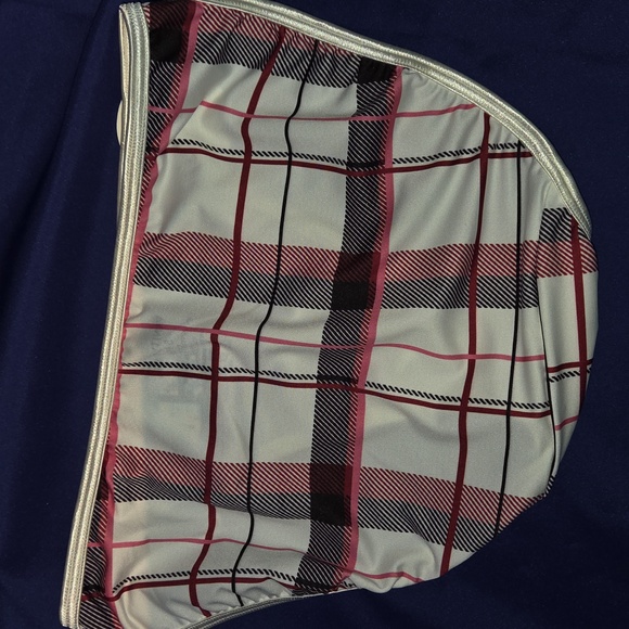 Vanity Fair Illumination String Bikini Panties Set Of 2 Size 5/S - Picture 3 of 5